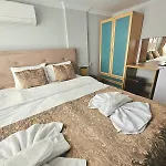 Grey House & 公寓 *