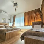 Grey House & * 伊斯坦布尔