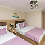 Grey House & Апартаменты Стамбул