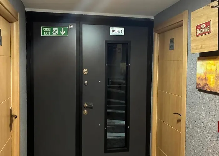 Апартаменты Grey House &