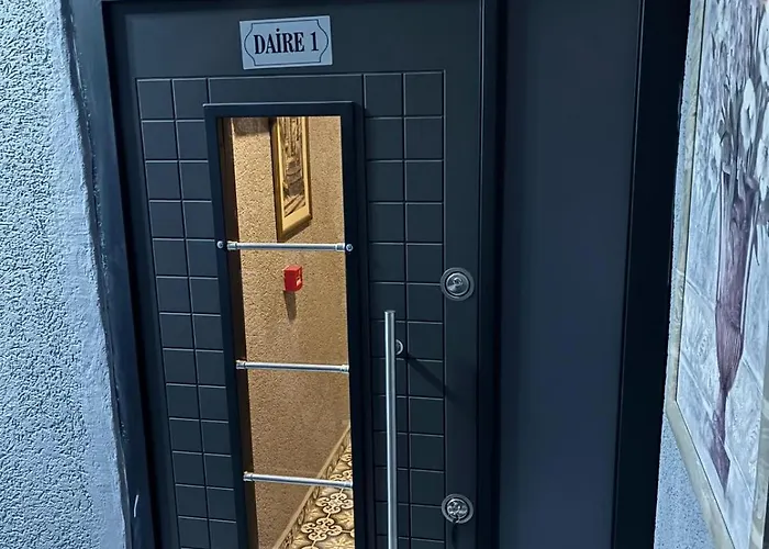 Апартаменты Grey House & Стамбул