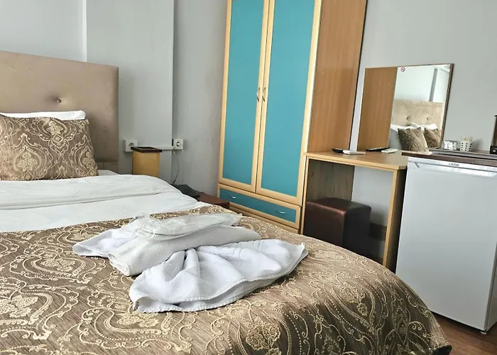 Grey House & Апартаменты